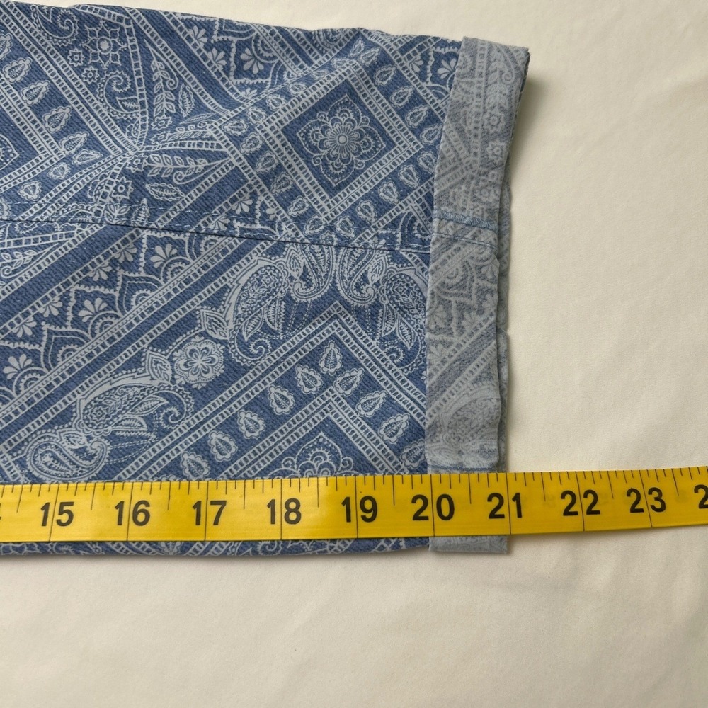 Chico's Womens Paisley Cargo Straight Leg Cropped Pants Size 0.5/6 Blue White - Picture 9 of 11